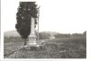 Původní pomník 1/Lt Roberta W. Whiteheada ve Srubci